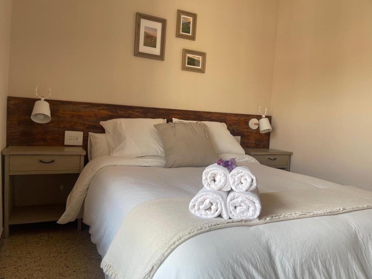 Fonda Peremiquel Hotel Castellar De N'Hug Exterior photo