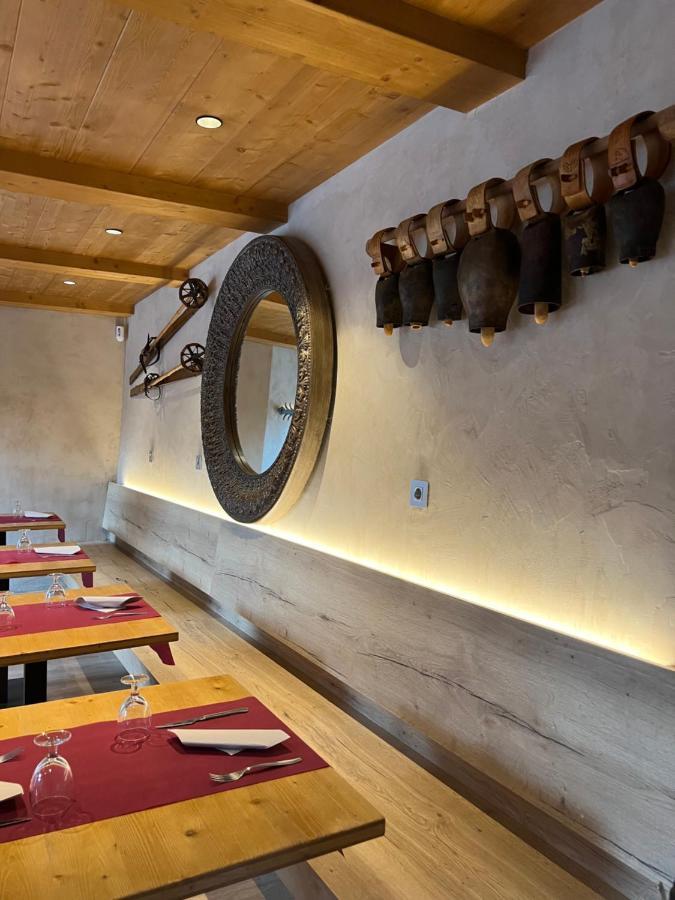 Fonda Peremiquel Hotel Castellar De N'Hug Exterior photo